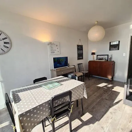 Moderne 3 Pieces, 6 Couchages, Parking, Proche - Fr-1-224c-648 *